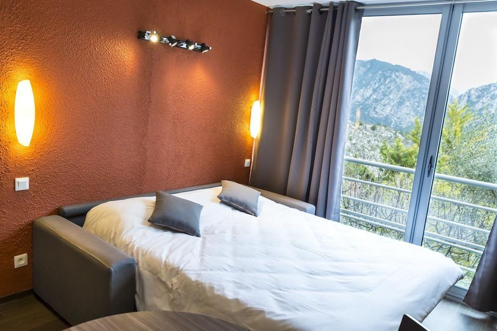 Готель Ulvf Le Domaine De L'Olivaie Gilette Екстер'єр фото